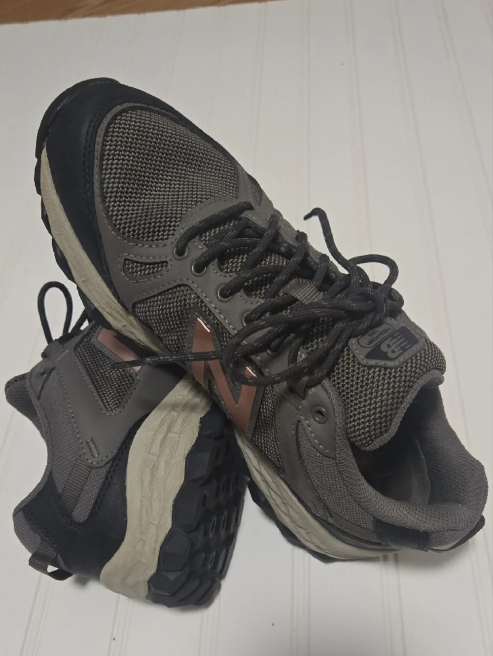 New Balance Men Fresh Foam 1350 Mesh Athletic Sneakers / Size 8  1/2